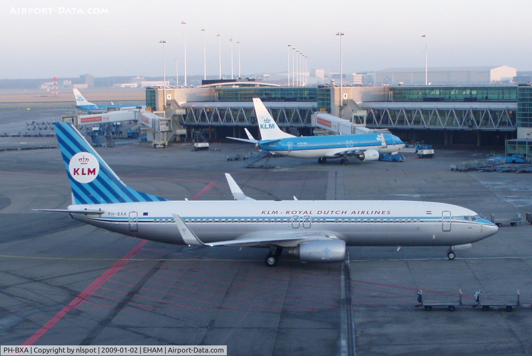 PH-BXA, 1998 Boeing 737-8K2 C/N 29131, Klm retrojet, happy 90th birthday Klm