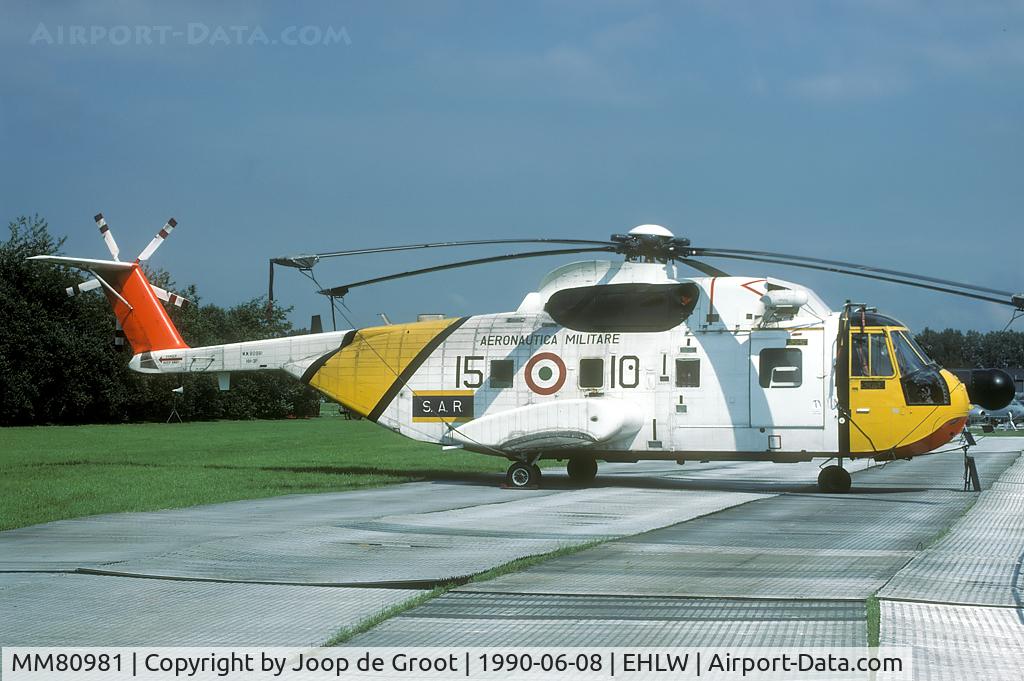 MM80981, Agusta HH-3F Pelican C/N 6208, For the 1990 air show lots of SAR units were invited to attend. 15 Stormo was present with one of their HH-3F.