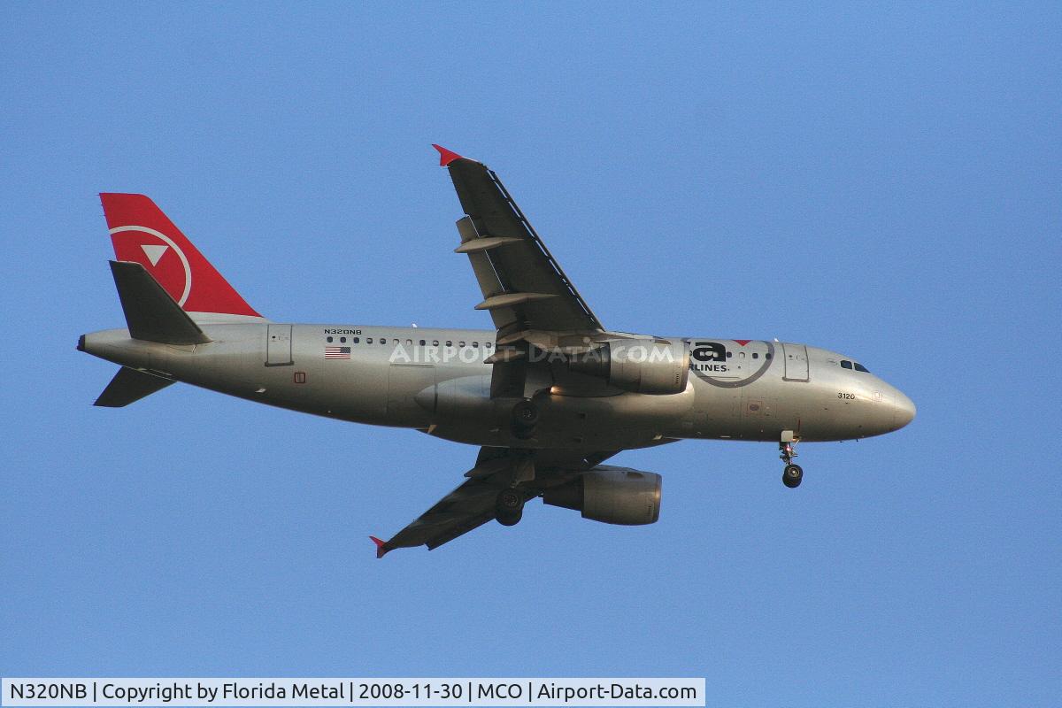 N320NB, 2000 Airbus A319-114 C/N 1392, Northwest A319
