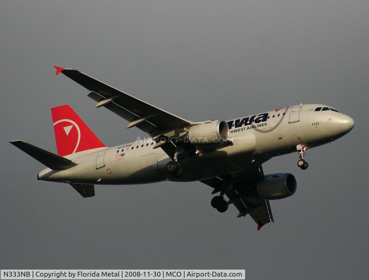 N333NB, 2001 Airbus A319-114 C/N 1582, Northwest A319