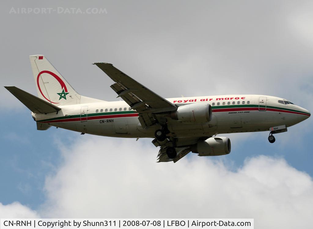CN-RNH, 1997 Boeing 737-5B6 C/N 27680/2855, Landing rwy 32R