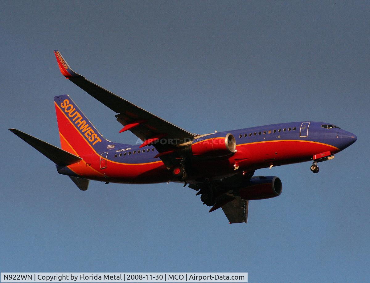 N922WN, 2008 Boeing 737-7H4 C/N 32461, Southwest 737-700