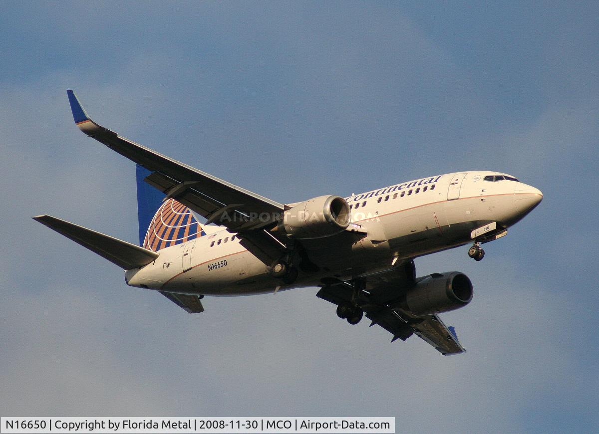 N16650, 1997 Boeing 737-524 C/N 28911, Continental 737-500