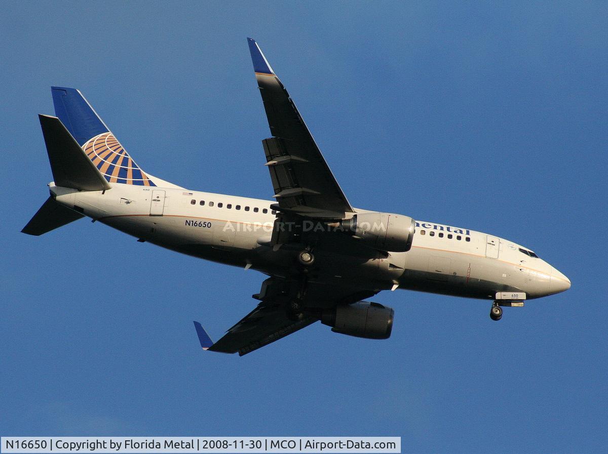 N16650, 1997 Boeing 737-524 C/N 28911, Continental 737-500