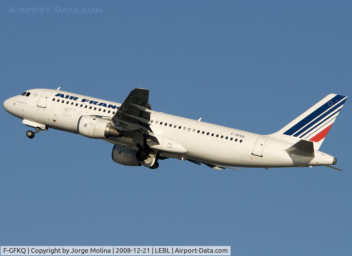 F-GFKQ, 1991 Airbus A320-111 C/N 002, Taking off RWY 25L.