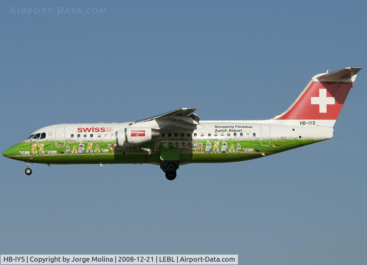 HB-IYS, 2001 British Aerospace Avro 146-RJ100 C/N E3381, 
