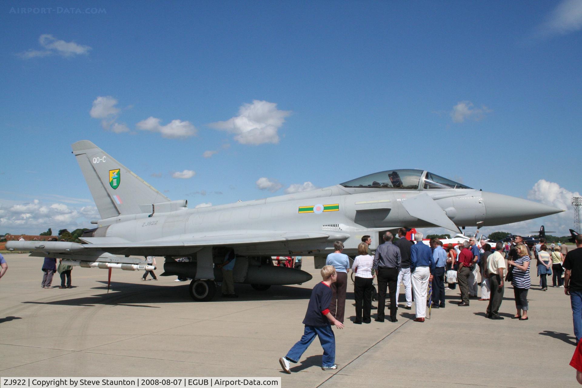 ZJ922, 2005 Eurofighter EF-2000 Typhoon F2 C/N 0073/BS013, RAF Benson Families Day, RAF Benson, Oxfordshire, England - August 2008