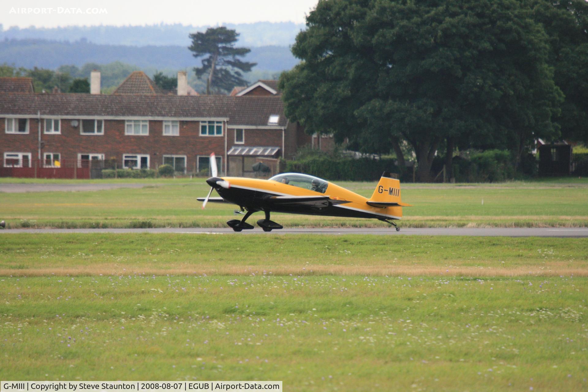 G-MIII, 1995 Extra EA-300L C/N 013, RAF Benson Families Day, RAF Benson, Oxfordshire, England - August 2008