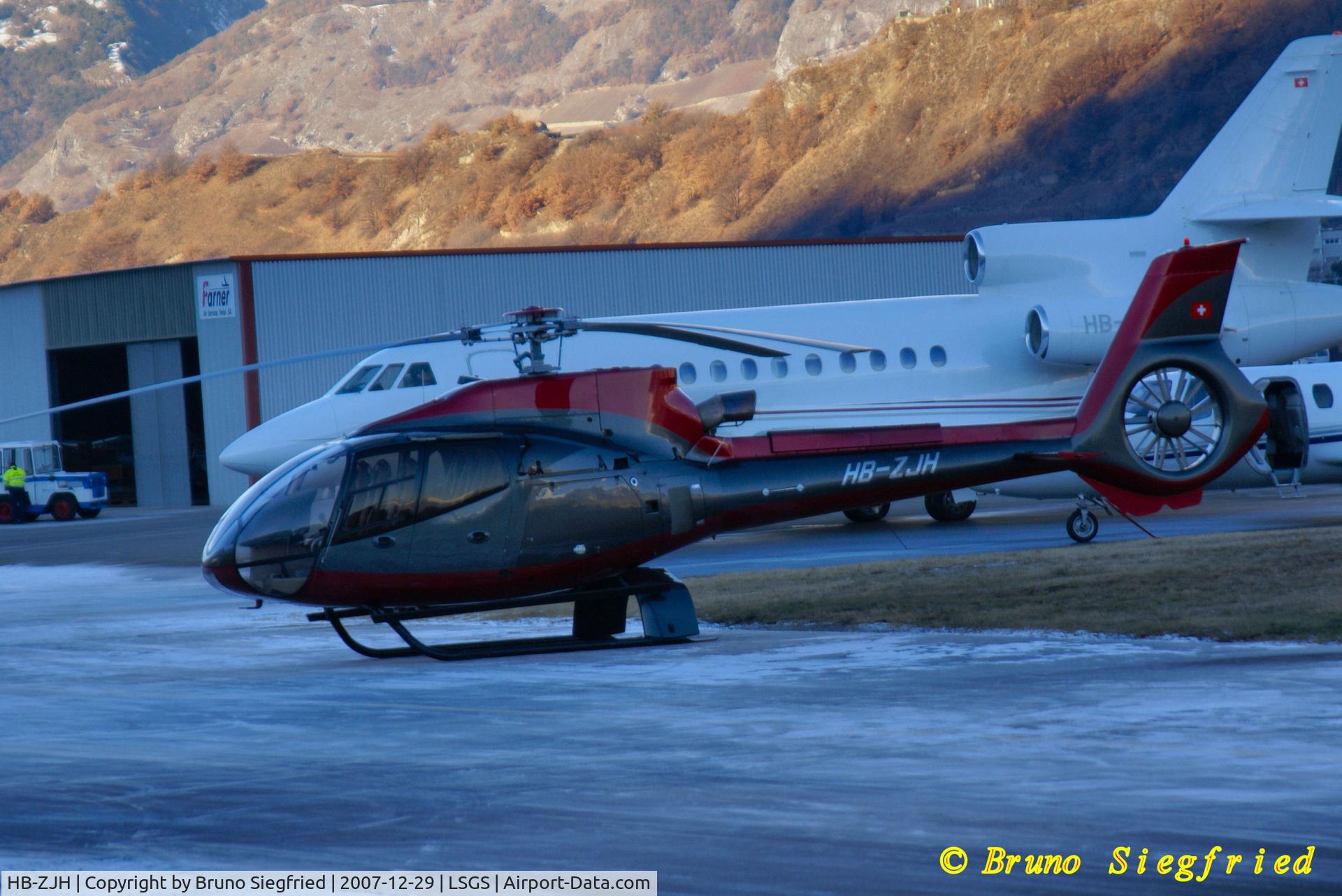 HB-ZJH, 2006 Eurocopter EC-130B-4 (AS-350B-4) C/N 4111, Sion Airport