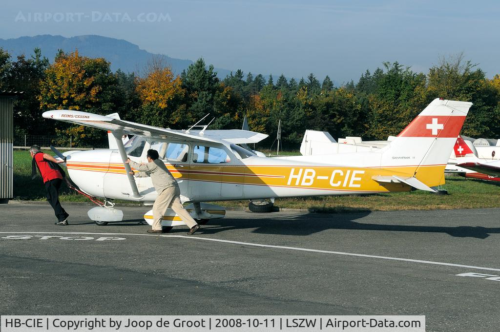 HB-CIE, 1984 Reims F172P C/N F17202221, This is the traditional way of towing an aircraft.