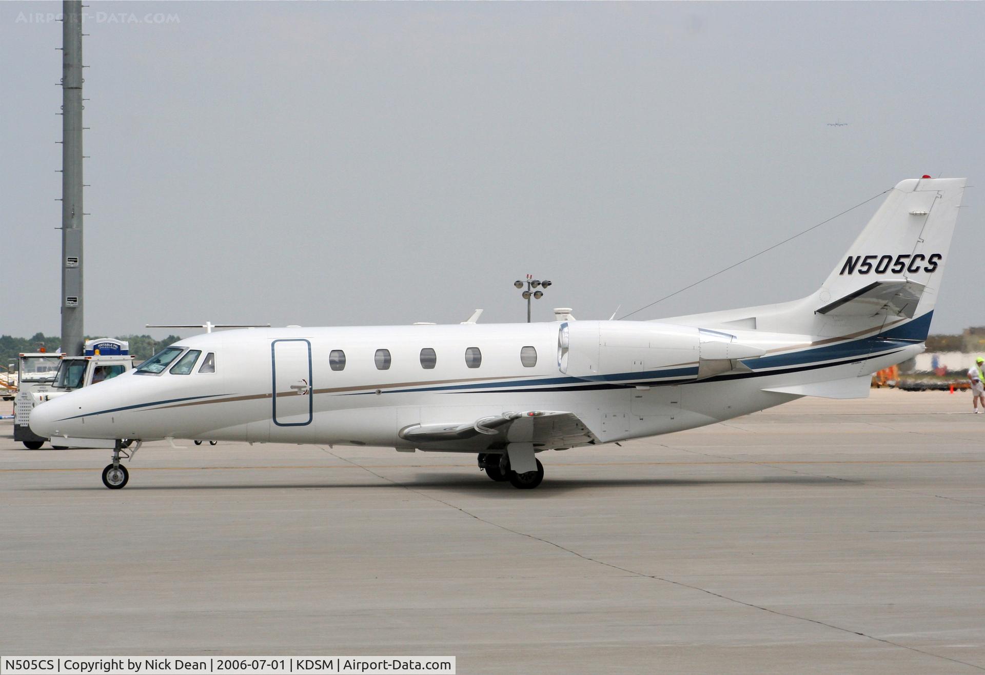 N505CS, 2002 Cessna 560XL C/N 560-5252, KDSM