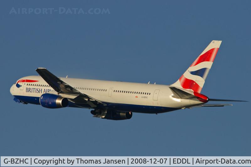 G-BZHC, 1998 Boeing 767-336 C/N 29232, Take Off in DUS