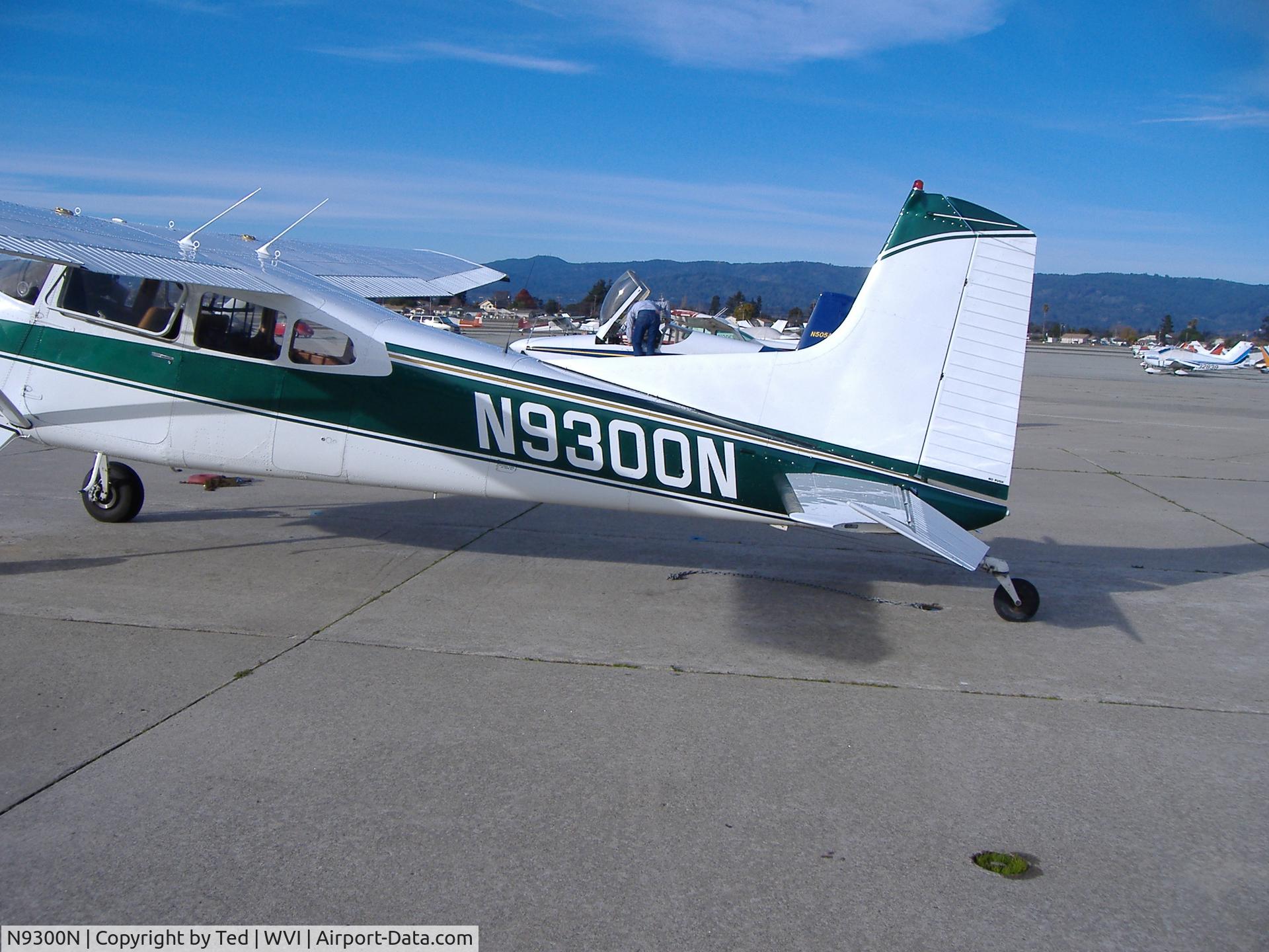 N9300N, 1981 Cessna A185F Skywagon 185 C/N 18504328, N9300N at WVI