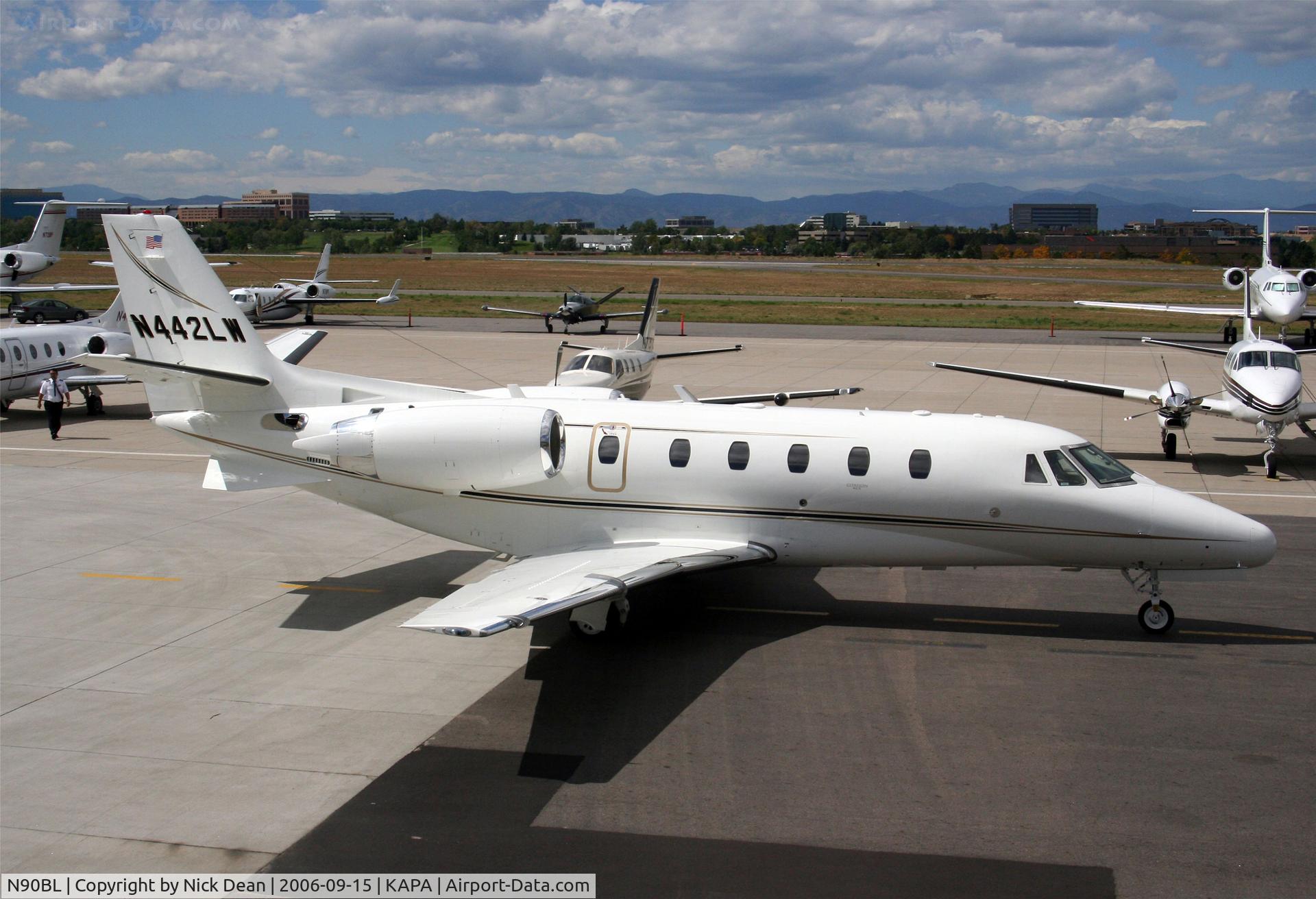 N90BL, 2005 Cessna 560XL C/N 560-5609, KAPA (Seen here as N442LW now carried on a Citation X the XLS is currently appearing as N90BL as posted)