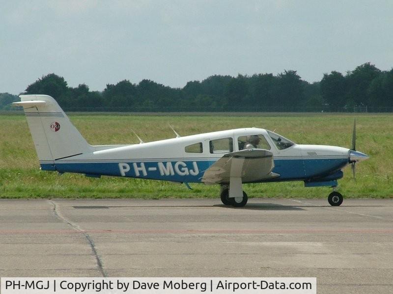 PH-MGJ, Piper PA-28RT-201T Arrow IV C/N 28R7931139, PA-28RT-201T