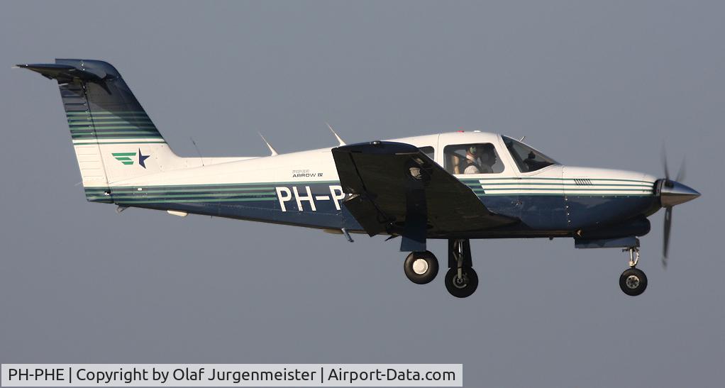 PH-PHE, Piper PA-28RT-201T Turbo Arrow IV Arrow IV C/N 28R-8331022, PA-28RT-201T
