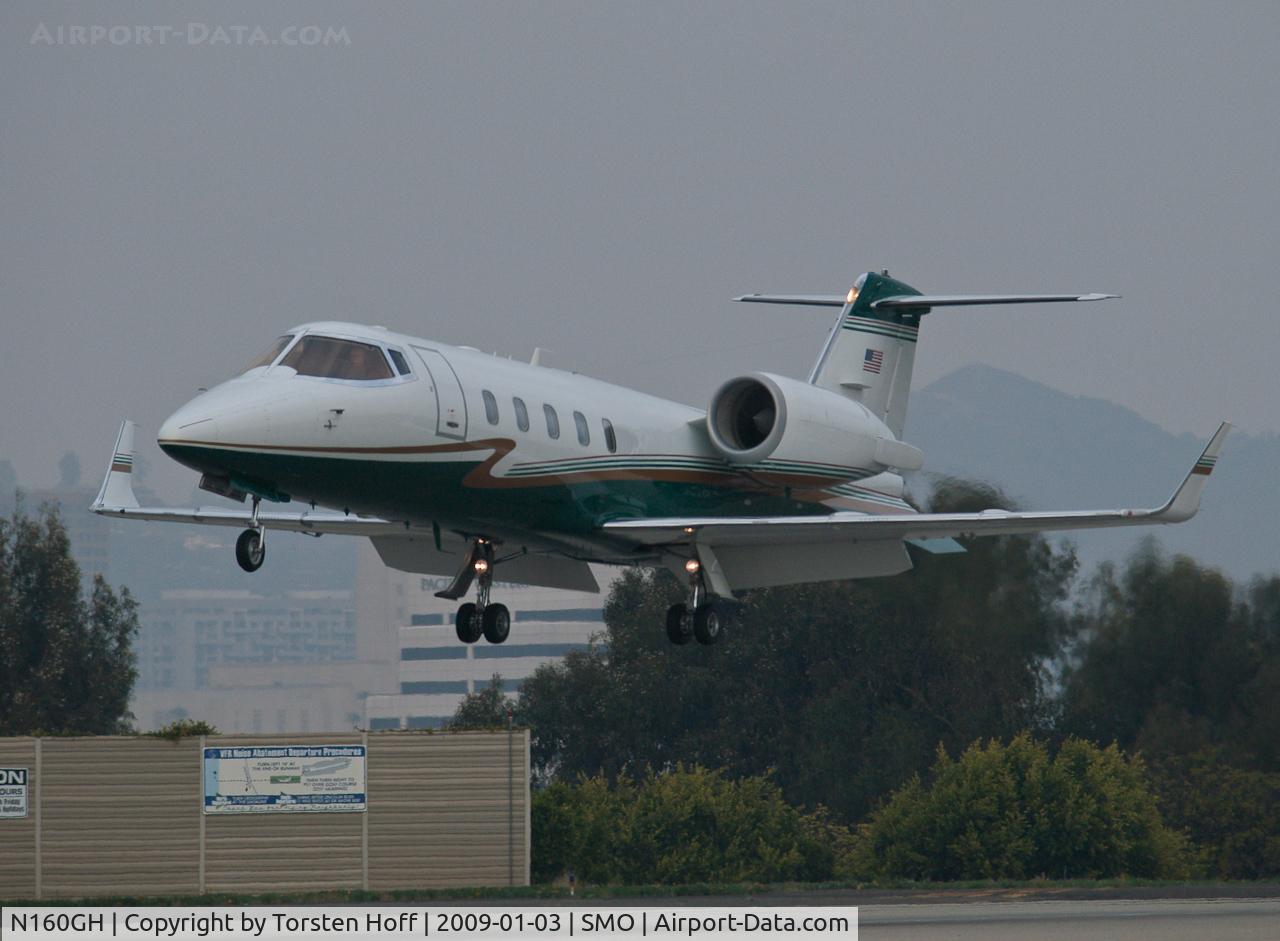 N160GH, Learjet Inc 60 C/N 129, N160GH arriving on RWY 21
