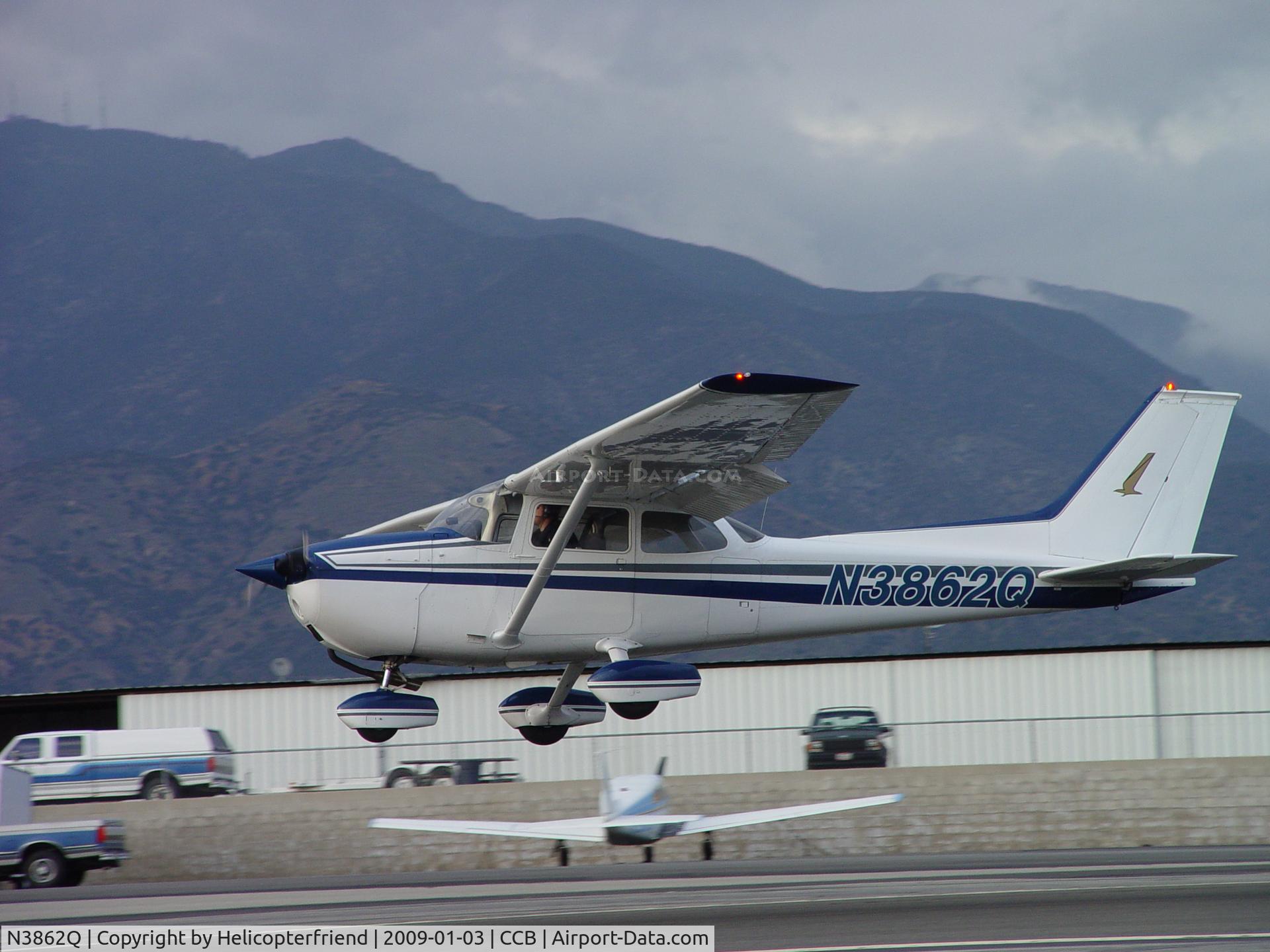 N3862Q, 1971 Cessna 172L C/N 17259962, Touch and go at Cable, going part