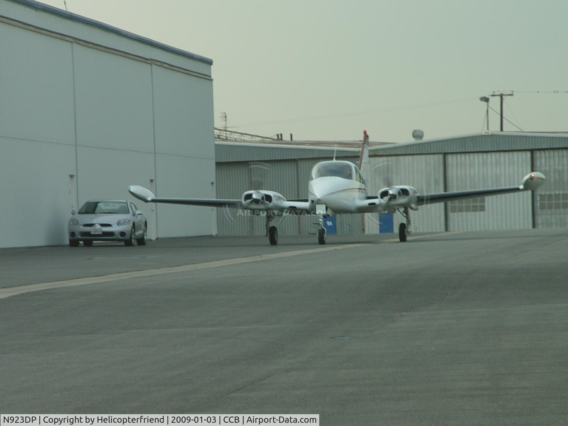 N923DP, 1974 Cessna 310Q C/N 310Q1031, Taxiing to hanger