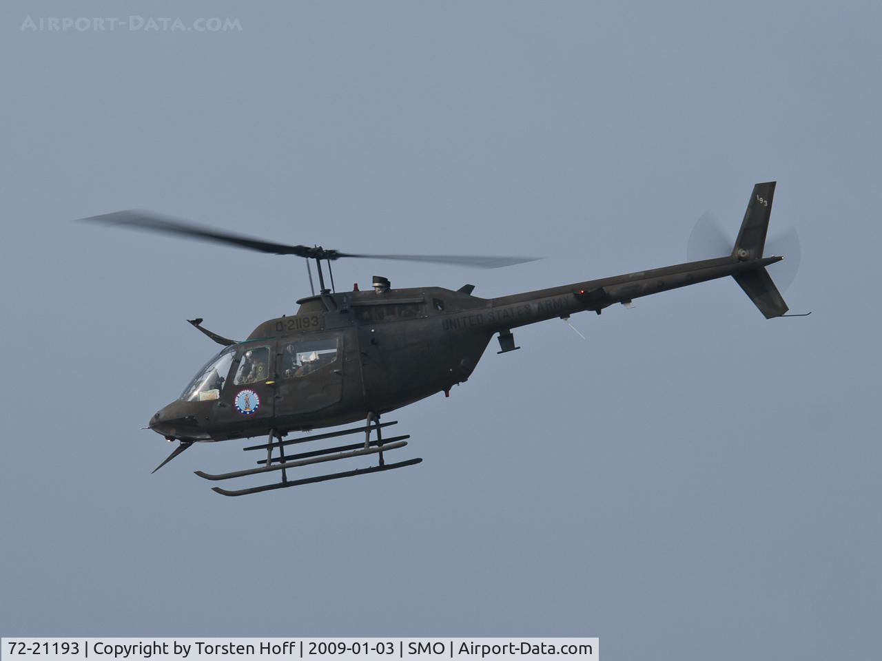 72-21193, Bell OH-58A Kiowa C/N 41859, 72-21193 arriving on RWY 21. Active military aircraft are a rare sight at SMO