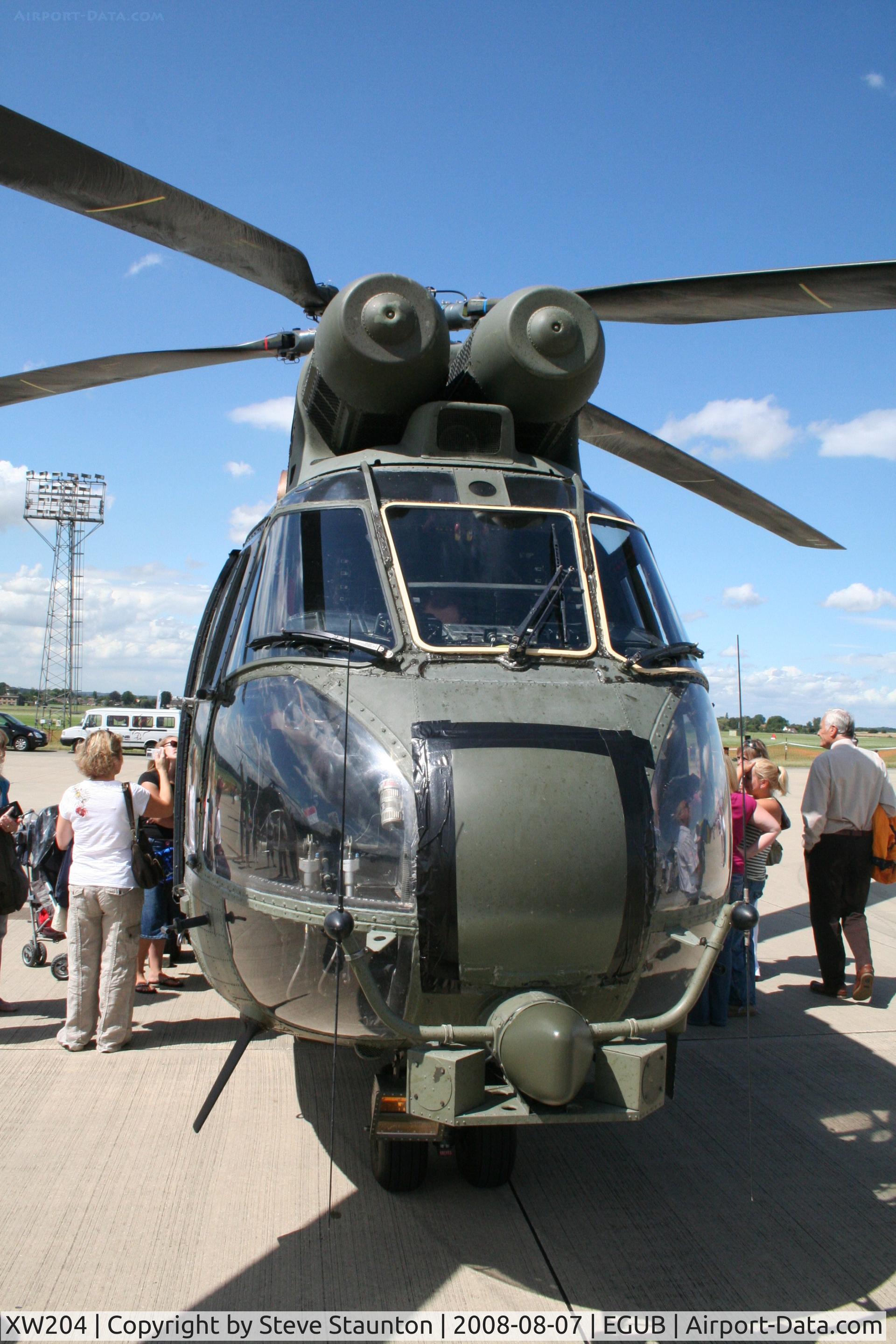 XW204, 1971 Westland Puma HC.1 C/N 1074/F9751, RAF Benson Families Day, RAF Benson, Oxfordshire, England - August 2008