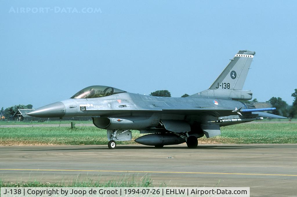 J-138, Fokker F-16AM Fighting Falcon C/N 6D-128, 314 squadron was a very short lived F-16 unit. After just three years they disbanded.
