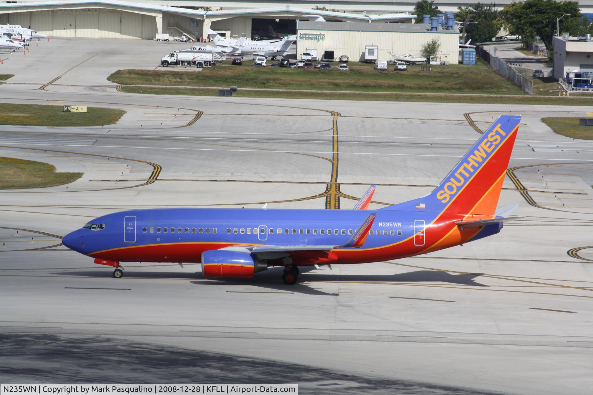 N235WN, 2006 Boeing 737-7H4 C/N 34630, Boeing 737-700