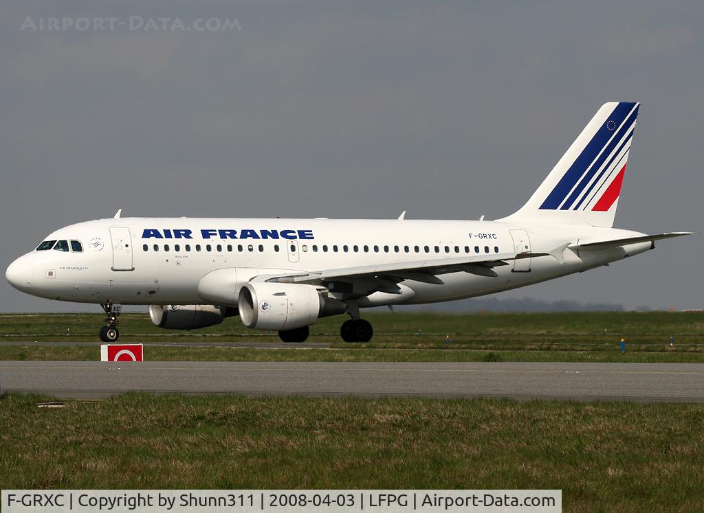 F-GRXC, 2002 Airbus A319-111 C/N 1677, Rolling for departure...