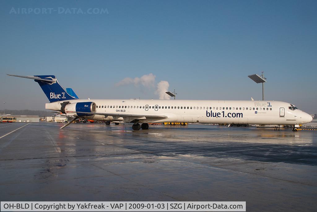 OH-BLD, 1997 McDonnell Douglas MD-90-30 C/N 53544, Blue 1 MD90