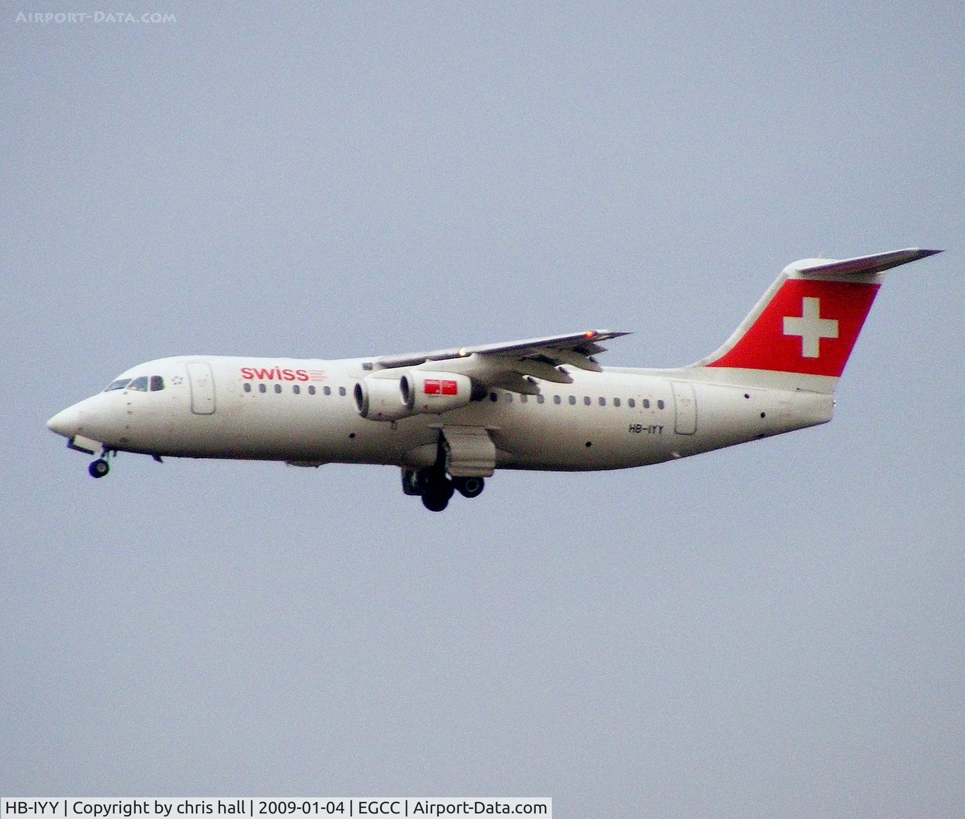 HB-IYY, 1998 British Aerospace Avro 146-RJ100 C/N E3339, Swiss International Air Lines