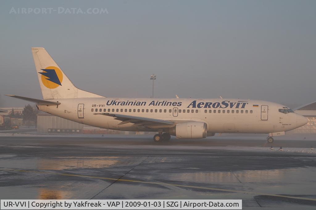 UR-VVI, 1990 Boeing 737-33A C/N 24461, Aeroswit Boeing 737-300