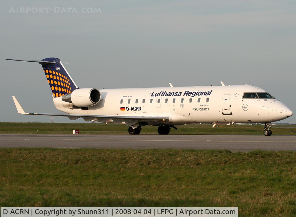 D-ACRN, 2001 Canadair CRJ-200LR (CL-600-2B19) C/N 7486, Rolling to his gate...