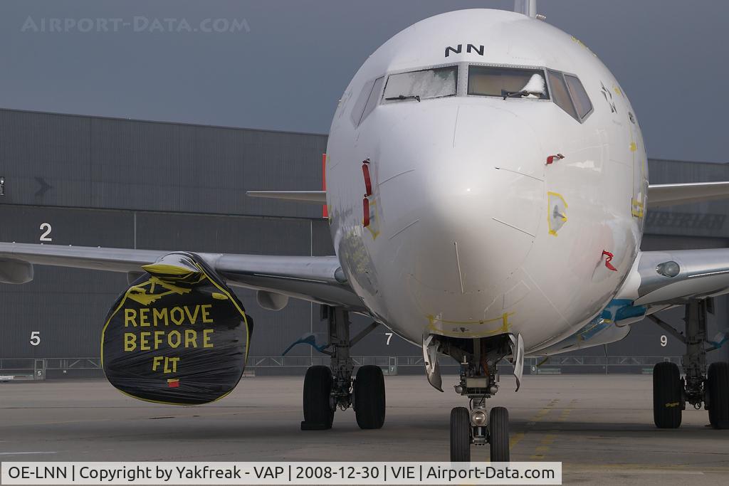 OE-LNN, 2000 Boeing 737-7Z9 C/N 30418, Austrian Airlines Boeing 737-700