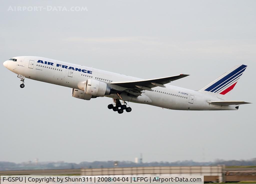 F-GSPU, 2002 Boeing 777-228/ER C/N 32309, On take off...