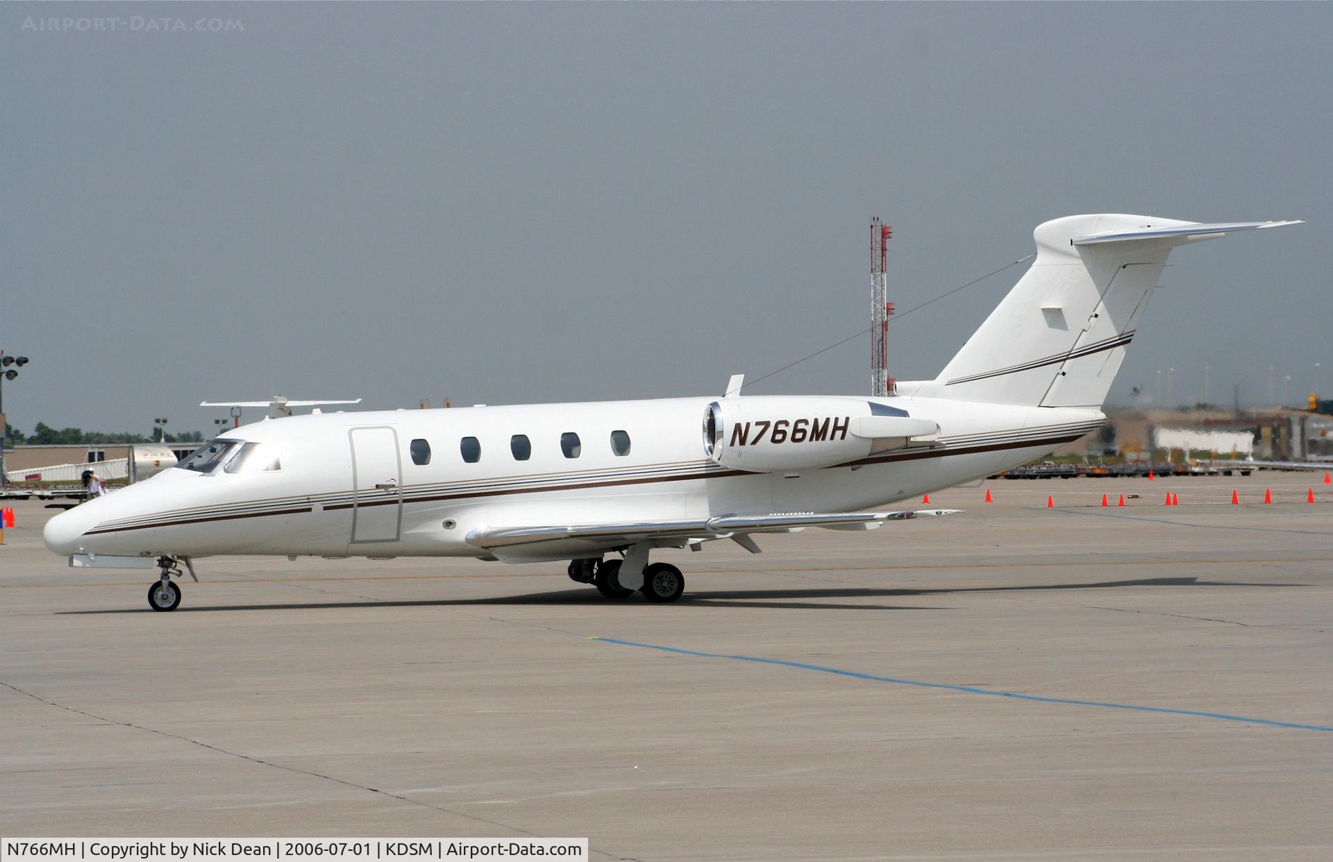 N766MH, 1983 Cessna 650 C/N 650-0015, KDSM