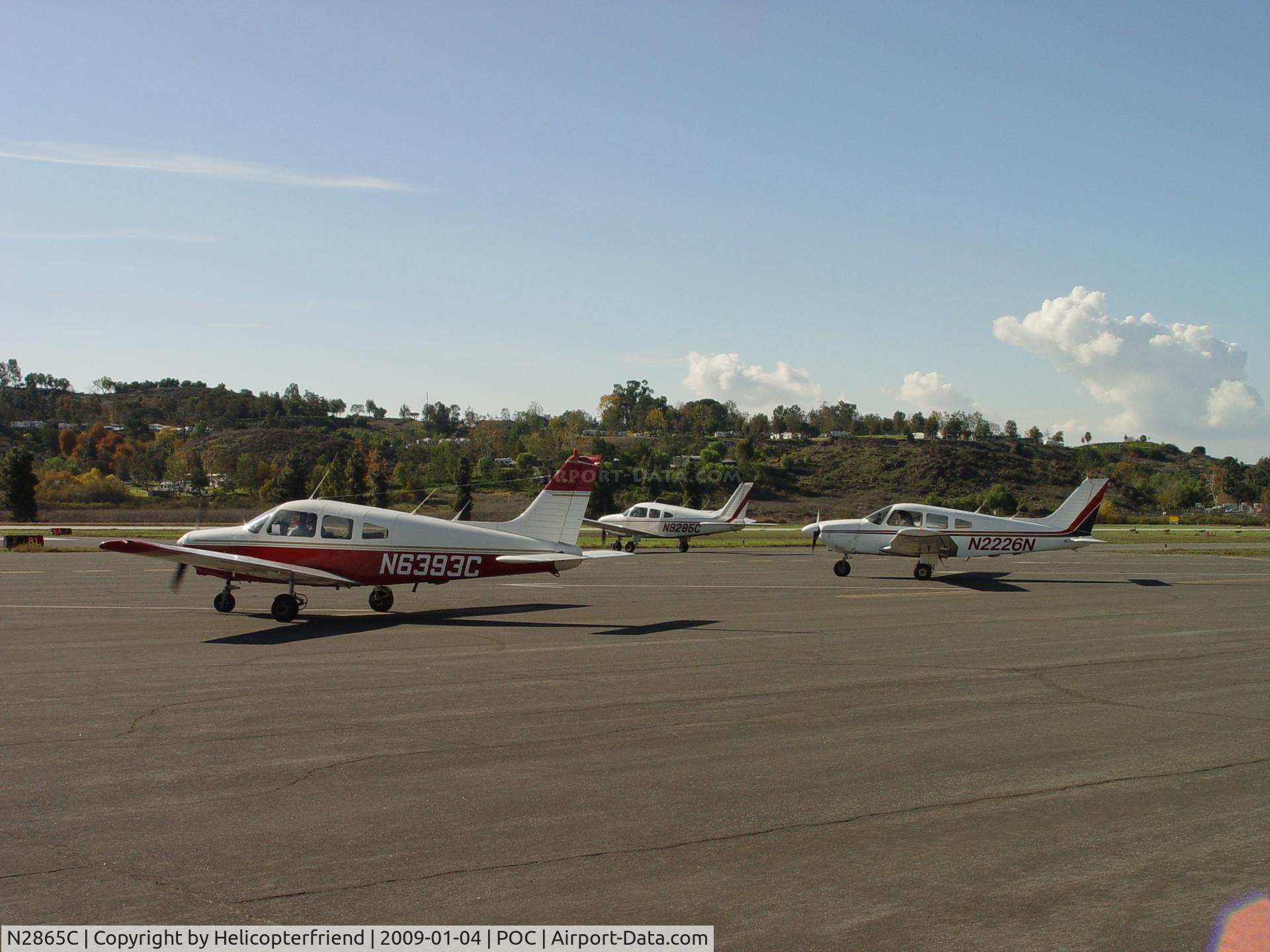 N2865C, 1954 Cessna 170B C/N 26408, Bunched up waiting to take off at 8L Brackett with N6393C & N2226N