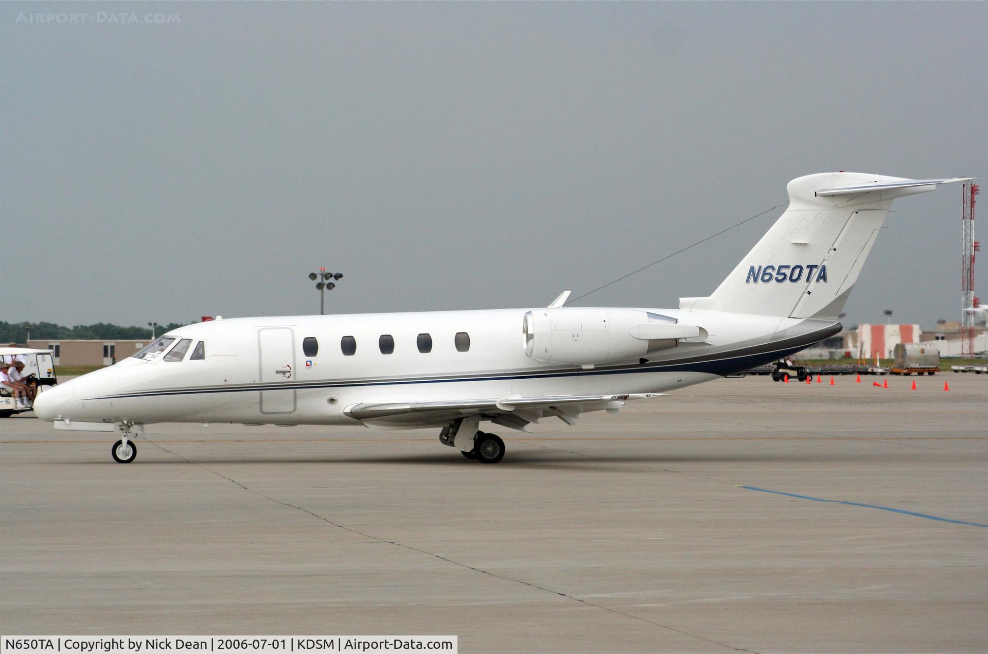 N650TA, 1985 Cessna 650 C/N 650-0088, KDSM