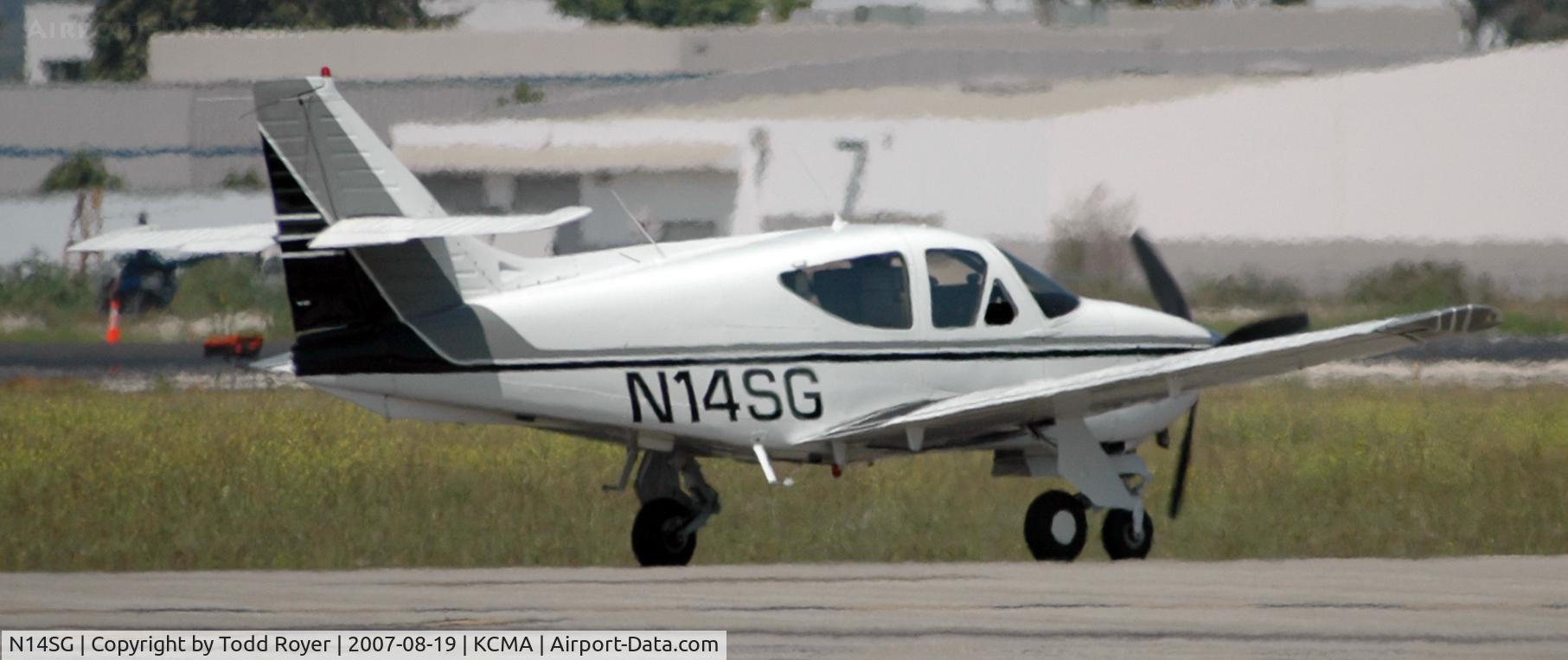 N14SG, 1978 Rockwell International 114 Commander C/N 14434, Camarillo airshow 2007