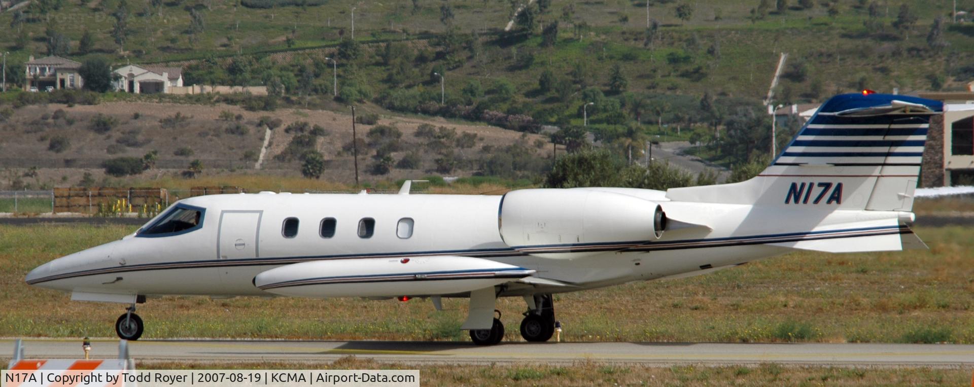 N17A, 1980 Learjet 36A C/N 36-046, Camarillo airshow 2007