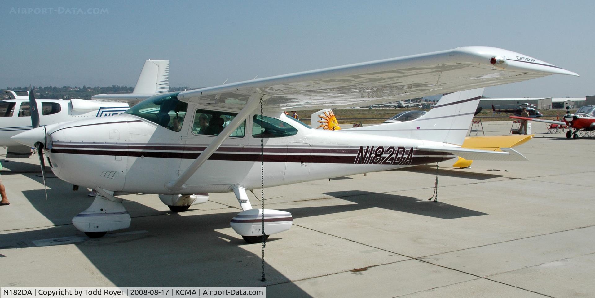 N182DA, 1978 Cessna 182Q Skylane C/N 18266442, Camarillo Airshow 2008