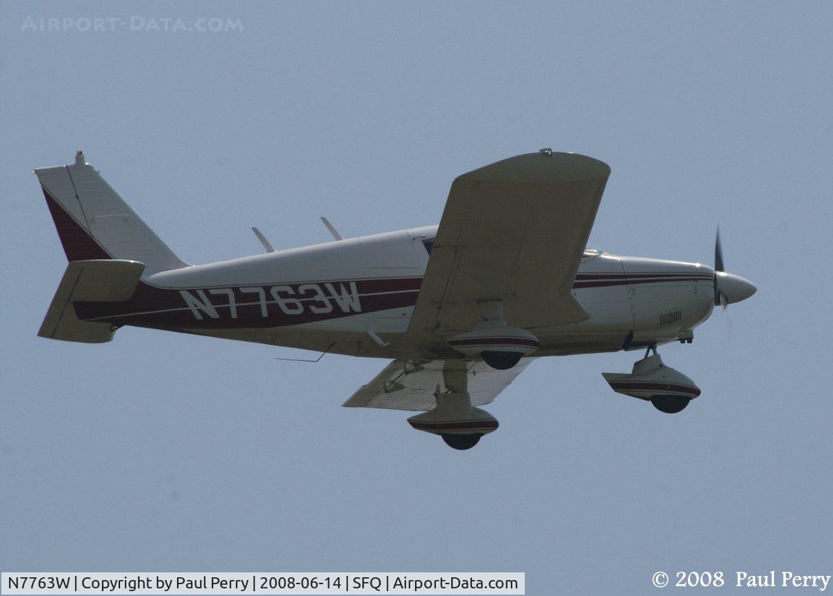 N7763W, 1964 Piper PA-28-180 Cherokee C/N 28-1762, Winging on out