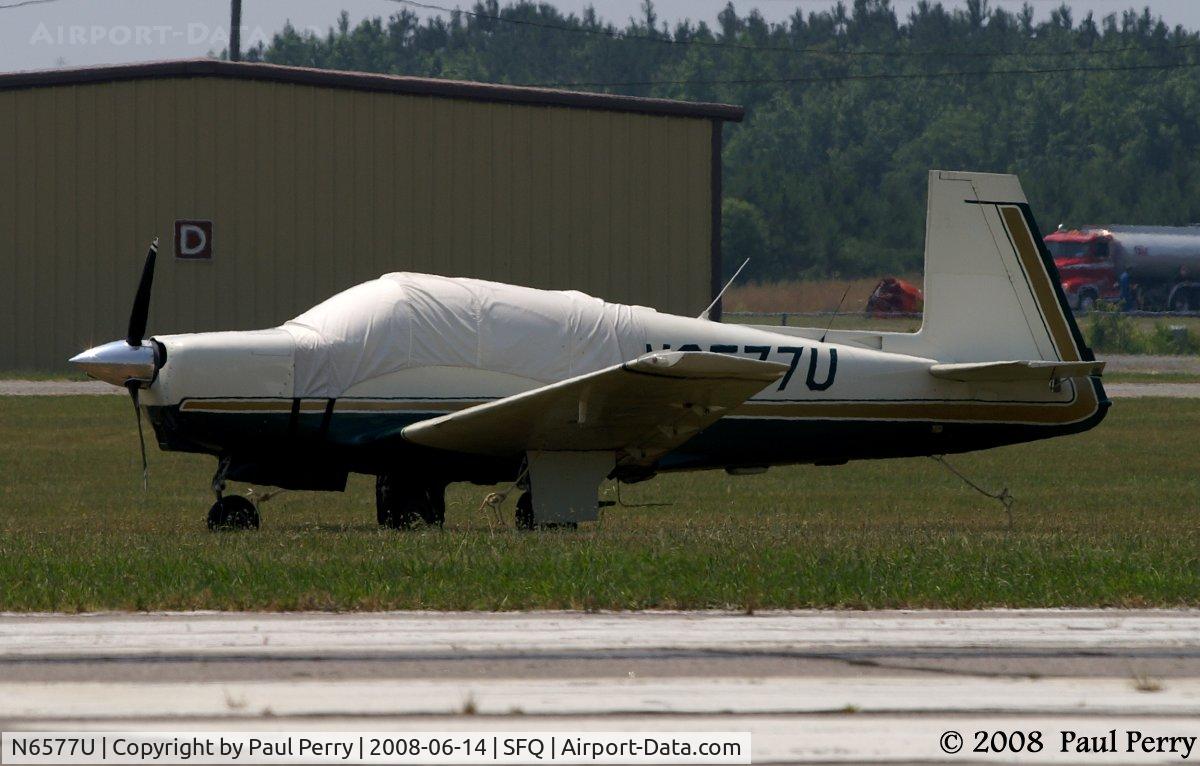 N6577U, 1962 Mooney M20C Ranger C/N 2359, Nice to see a Mooney on the grass