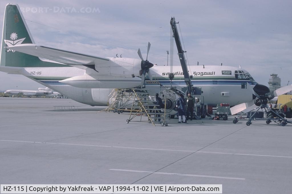 HZ-115, Lockheed VC-130H Hercules C/N 382-4845, Saudia C130