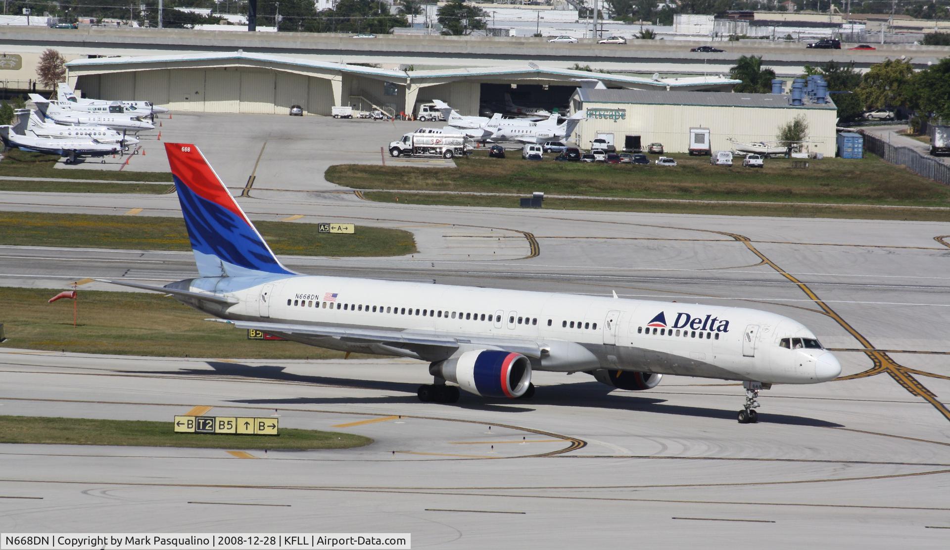 N668DN, 1991 Boeing 757-232 C/N 25141, Boeing 757-200