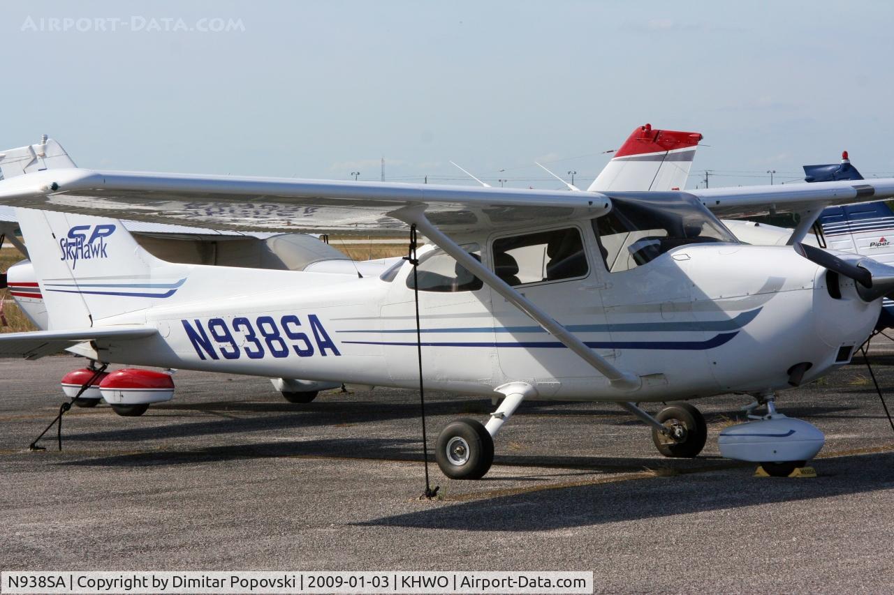 N938SA, 2003 Cessna 172S C/N 172S9388, /