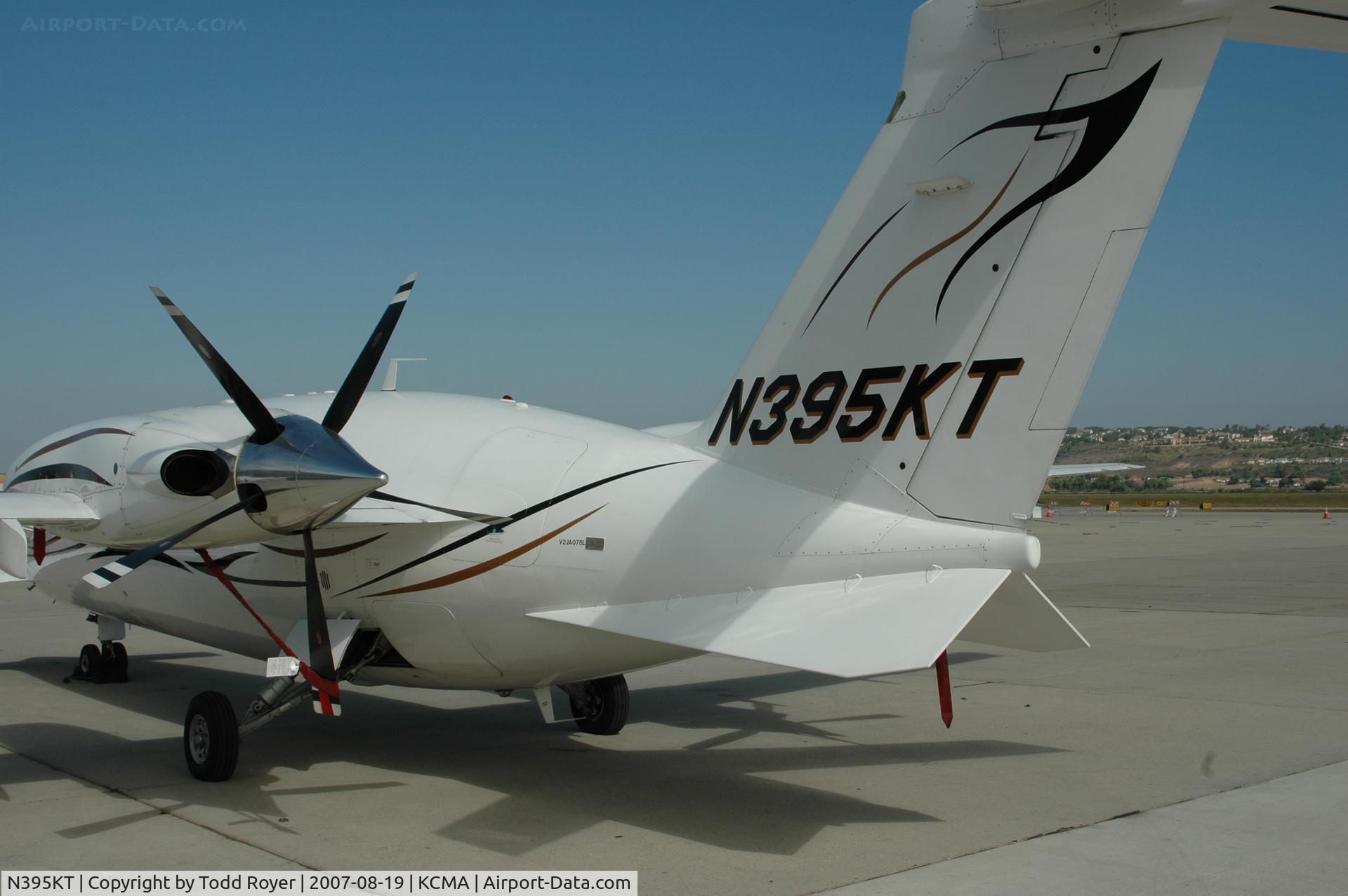 N395KT, 2001 Piaggio P-180 Avanti C/N 1044, Camarillo airshow 2007