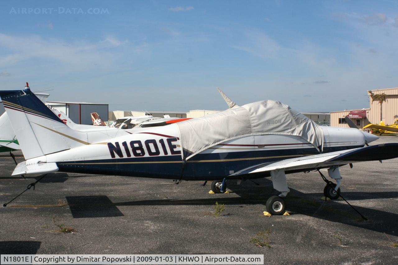 N1801E, 1981 Beech C23 Sundowner 180 C/N M-2305, /