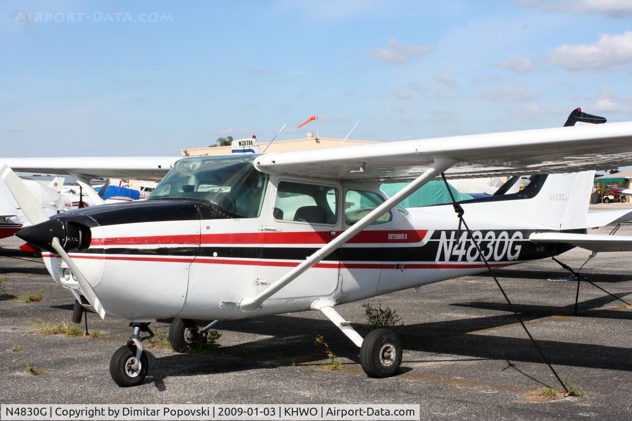 N4830G, 1979 Cessna 172N C/N 17273378, /