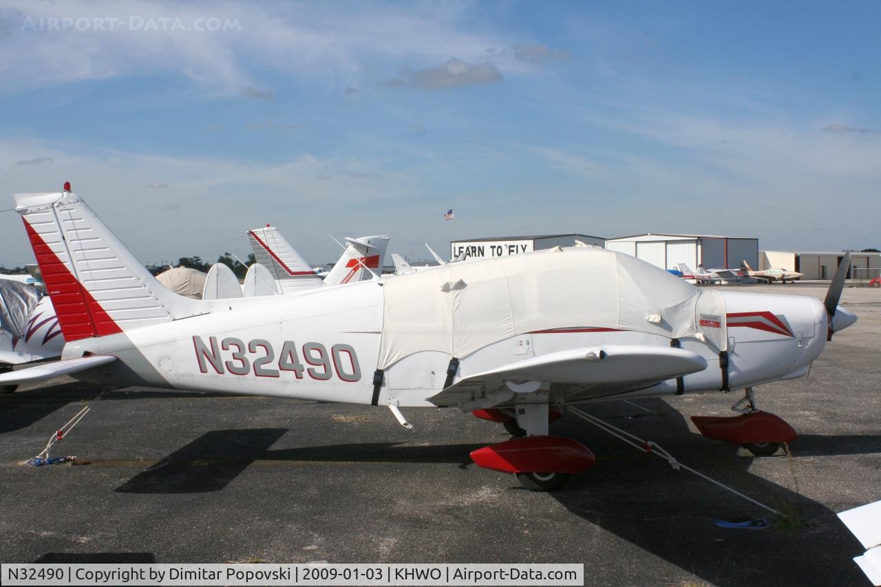 N32490, 1974 Piper PA-28-151 C/N 28-7515169, Piper Warrior