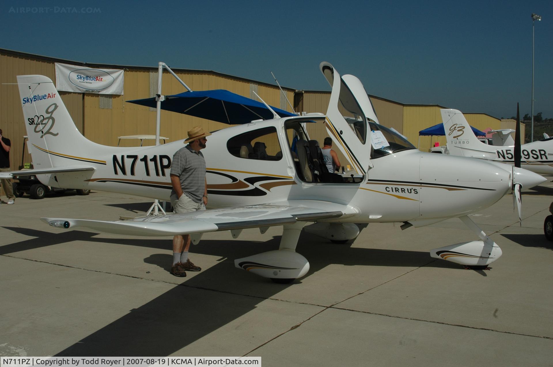 N711PZ, 2004 Cirrus SR22 G2 C/N 0942, Camarillo airshow 2007
